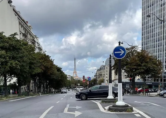 Sur Les Hauteurs De Montparnasse Apartmán *